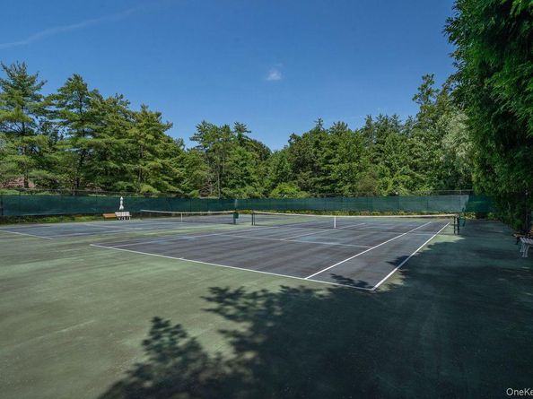 408 Pine Grove Lane, Hartsdale NY 10530