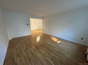 14021 Burden Crescent 107, Briarwood NY 11435
