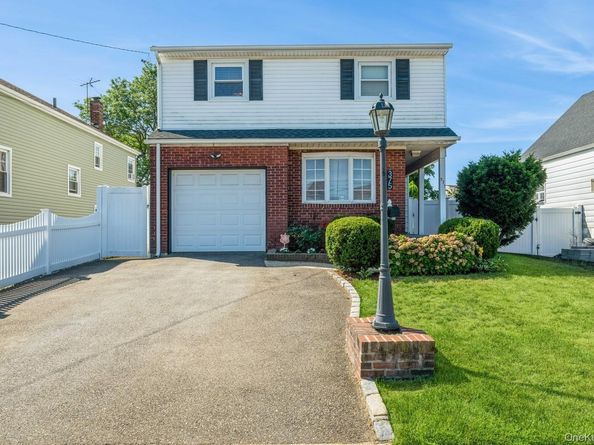 375 W Windsor Parkway, Oceanside NY 11572