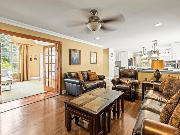 5 Cameron Court, Commack NY 11725