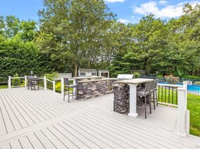 5 Cameron Court, Commack NY 11725