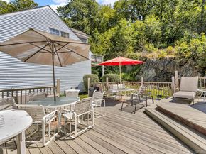 6 Van Rensselaer Road, Katonah NY 10536