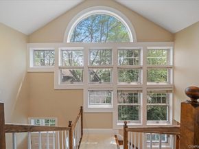10 Old Jackson Avenue 41, Hastings-on-Hudson NY 10706