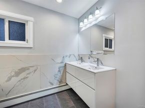 534 S Greene Avenue, Lindenhurst NY 11757
