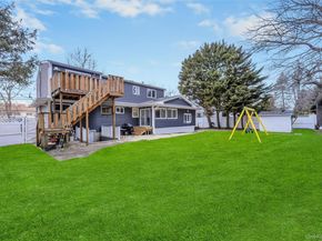 534 S Greene Avenue, Lindenhurst NY 11757