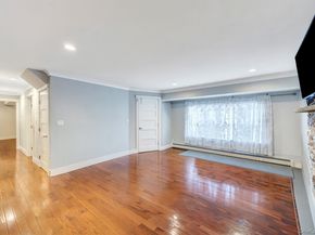 534 S Greene Avenue, Lindenhurst NY 11757
