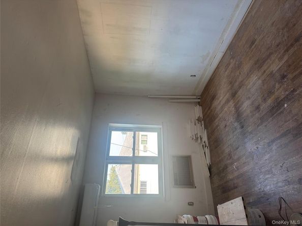 10520 Avenue K, Brooklyn NY 11236