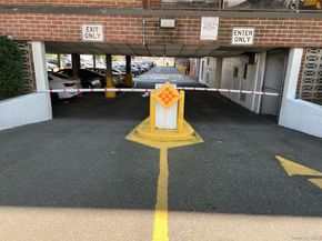 20 Wendell Street A16, Hempstead NY 11550