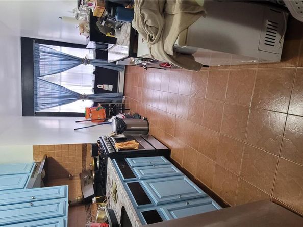 2027 Chatterton Avenue, Bronx NY 10472