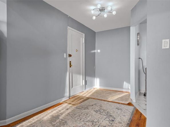 6730 Clyde Street 5T, Forest Hills NY 11375