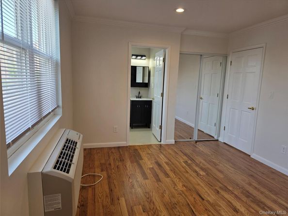 3641 169th Street 2F, Flushing NY 11358