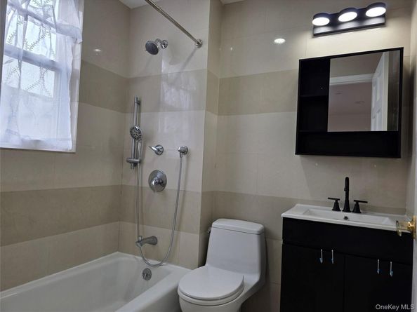3641 169th Street 2F, Flushing NY 11358