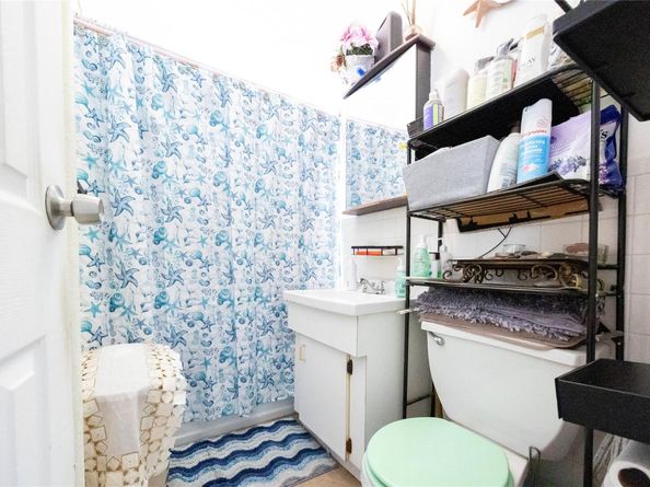 1506 Overing Street 6C, Bronx NY 10461