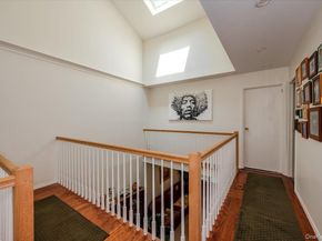 123 Terrace Court, Woodbury NY 11797