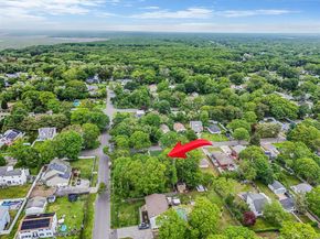 60 Westminster Drive, Shirley NY 11967