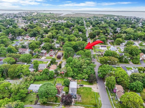 60 Westminster Drive, Shirley NY 11967