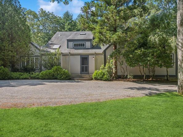 530 Hands Creek Road, East Hampton NY 11937