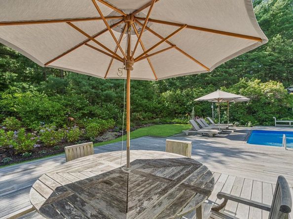 530 Hands Creek Road, East Hampton NY 11937