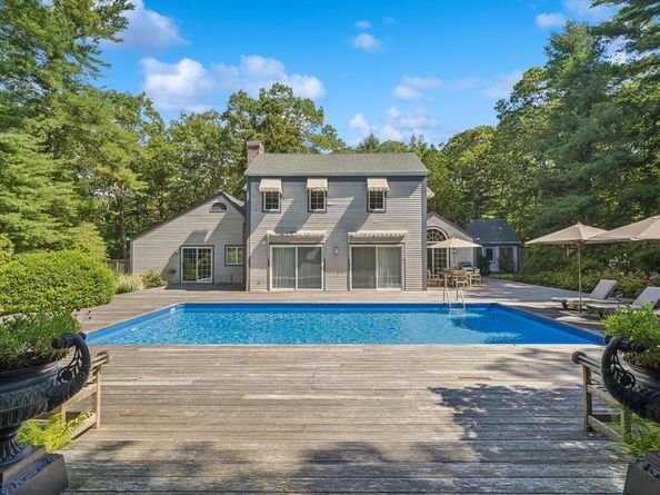 530 Hands Creek Road, East Hampton NY 11937
