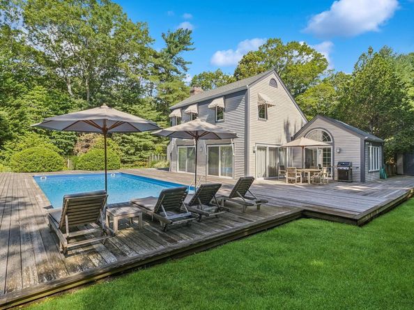 530 Hands Creek Road, East Hampton NY 11937