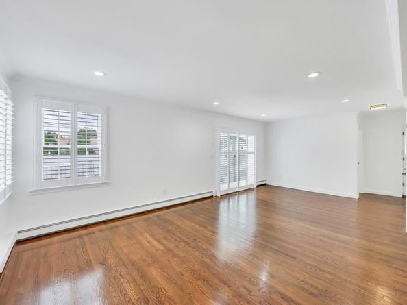 32 Cornell Avenue, Hicksville NY 11801