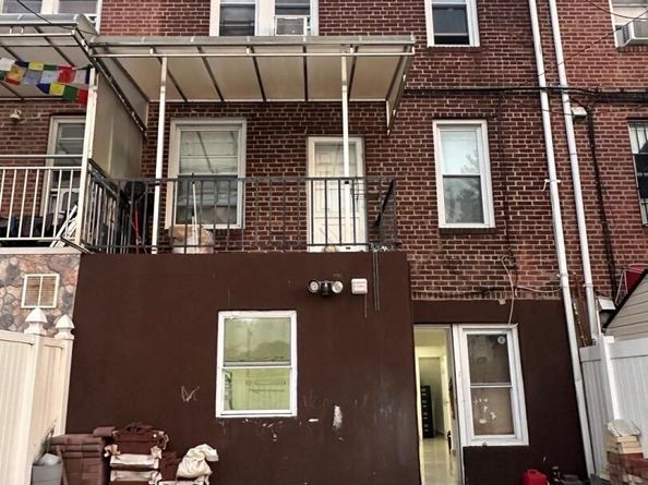 79-19 Calamus Avenue, Elmhurst NY 11373