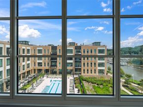 100 Garvies Point Road 1304, Glen Cove NY 11542