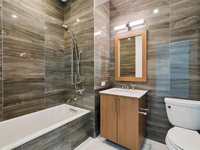 100 Garvies Point Road 1304, Glen Cove NY 11542