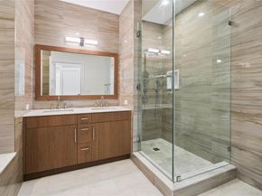 100 Garvies Point Road 1304, Glen Cove NY 11542