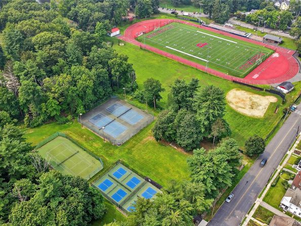 112 Woodale Avenue, Peekskill NY 10566