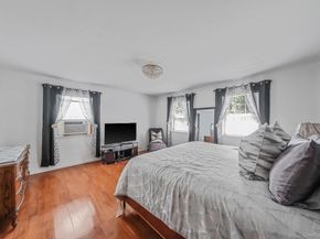 125 W Bartlett Road, Middle Island NY 11953