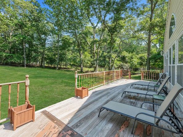 125 W Bartlett Road, Middle Island NY 11953