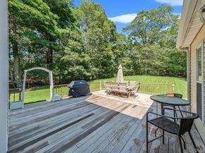 125 W Bartlett Road, Middle Island NY 11953