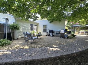 82 Chelsea Drive, Mount Sinai NY 11766