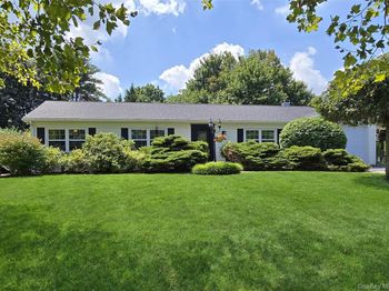 82 Chelsea Drive