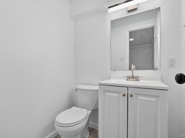 14 Elwin Place, East Northport NY 11731