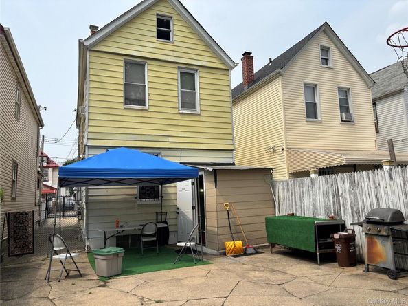 10759 128th Street, Richmond Hill S. NY 11419