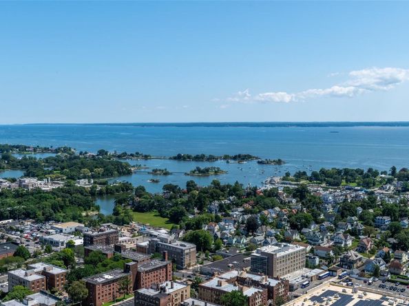 175 Huguenot Street PH 701, New Rochelle NY 10801