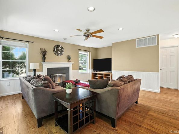 3085 High Ridge Road, Yorktown Heights NY 10598
