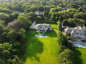 21 Cedar Lane, Remsenburg NY 11960
