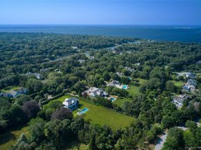 21 Cedar Lane, Remsenburg NY 11960