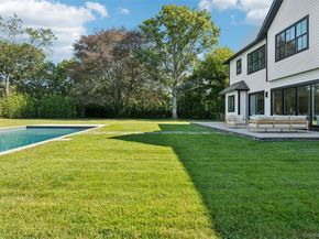 21 Cedar Lane, Remsenburg NY 11960