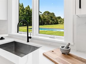21 Cedar Lane, Remsenburg NY 11960