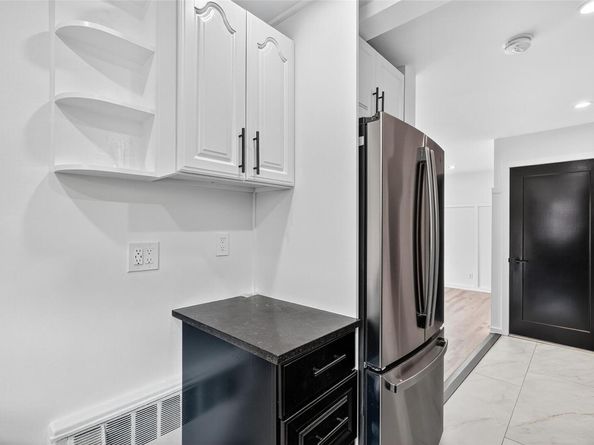 189 Drake Avenue 2A, New Rochelle NY 10805