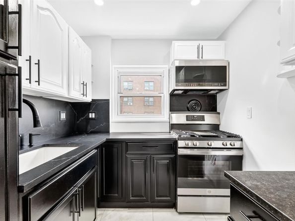 189 Drake Avenue 2A, New Rochelle NY 10805
