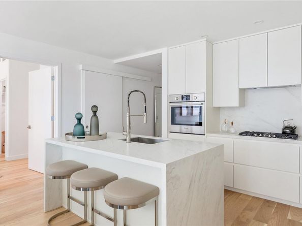 140 Boardwalk 510 B, Long Beach NY 11561