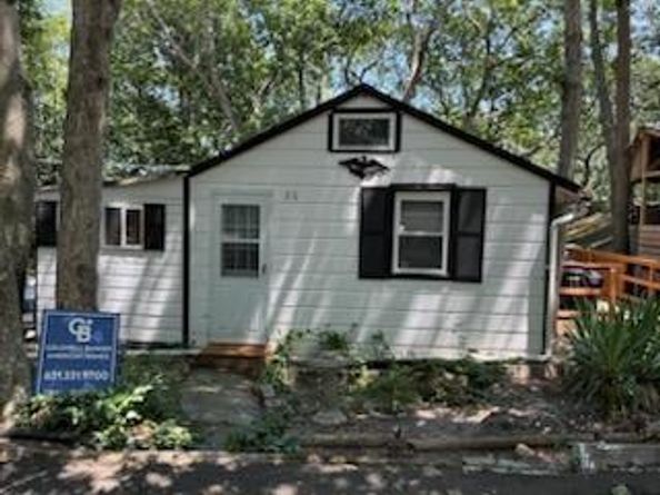 41 Woodcliff Trail, Baiting Hollow NY 11933