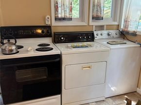 41 Woodcliff Trail, Baiting Hollow NY 11933