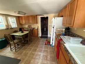 41 Woodcliff Trail, Baiting Hollow NY 11933