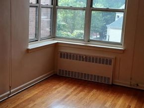 325 E 201 Street 4D, Bronx NY 10458